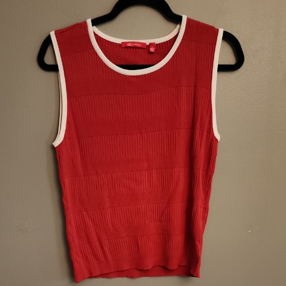 Anne Klein Women's Red Sleeveless Top - Picture 1 of 9